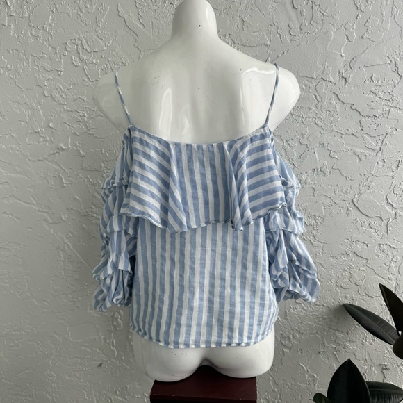 ZARA Striped Light Blue & White Off the Shoulder 3/4 Ruffled sleeves Crop Top, L - Picture 11 of 13